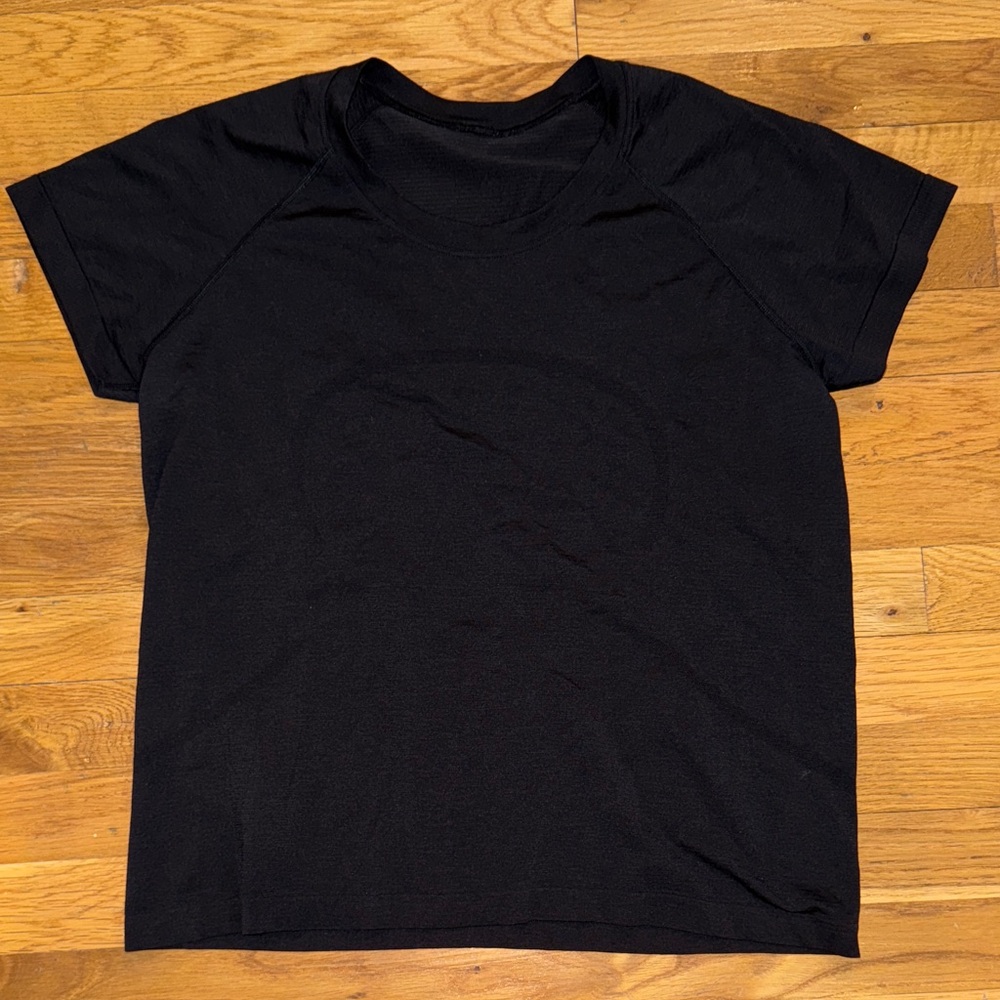 lululemon athletica swiftly tech Tee